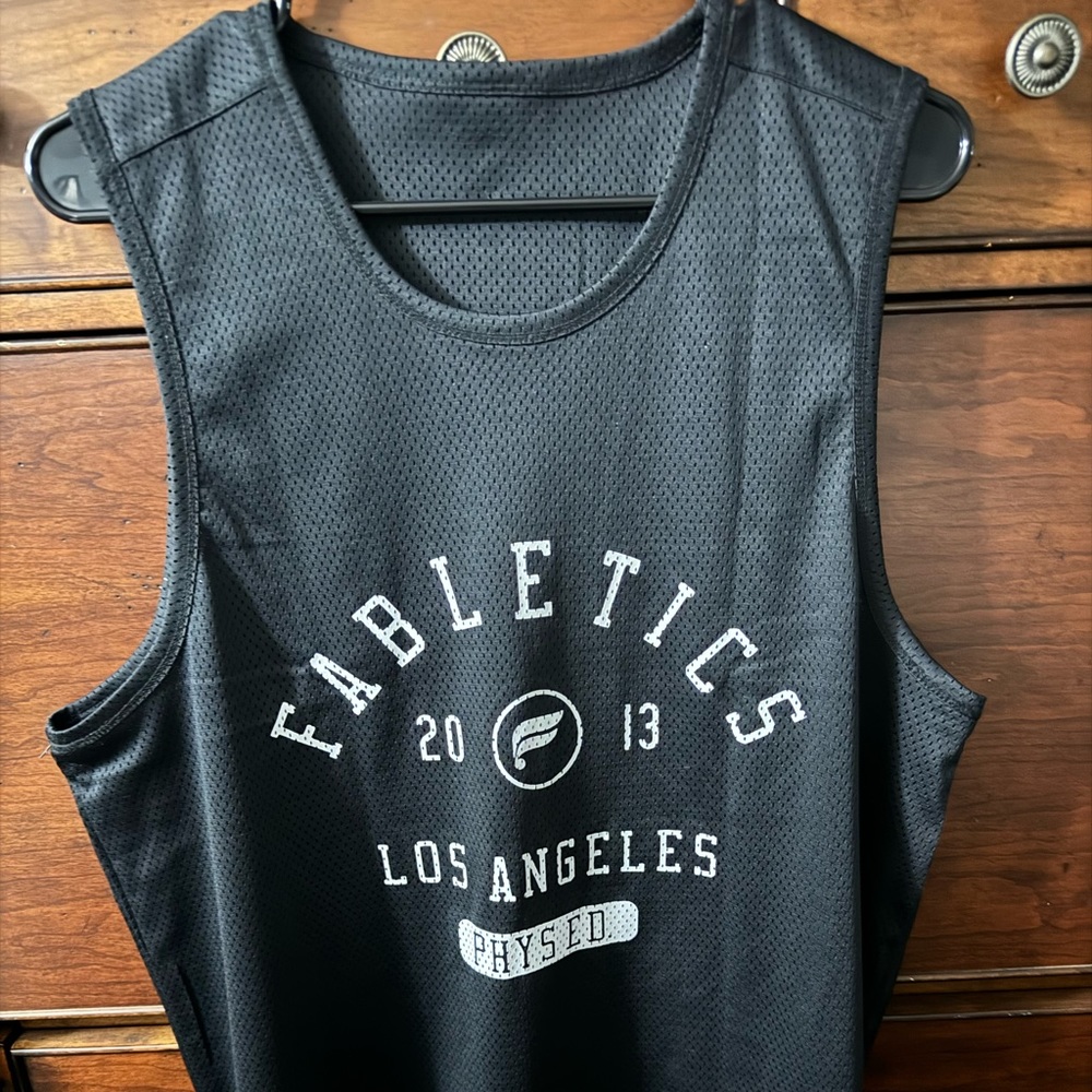 Fabletics reversible tank medium